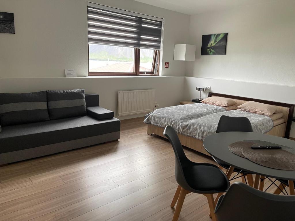 Helgrindur Guesthouse room 1